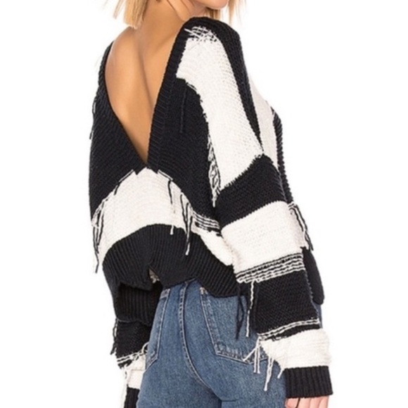 WILDFOX COUTURE ZAFIRIS OVERSIZED V-NECK SWEATER, size XL - Picture 2 of 6